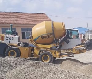 自動(dòng)上料攪拌車適用于什么工程？哪些工程？